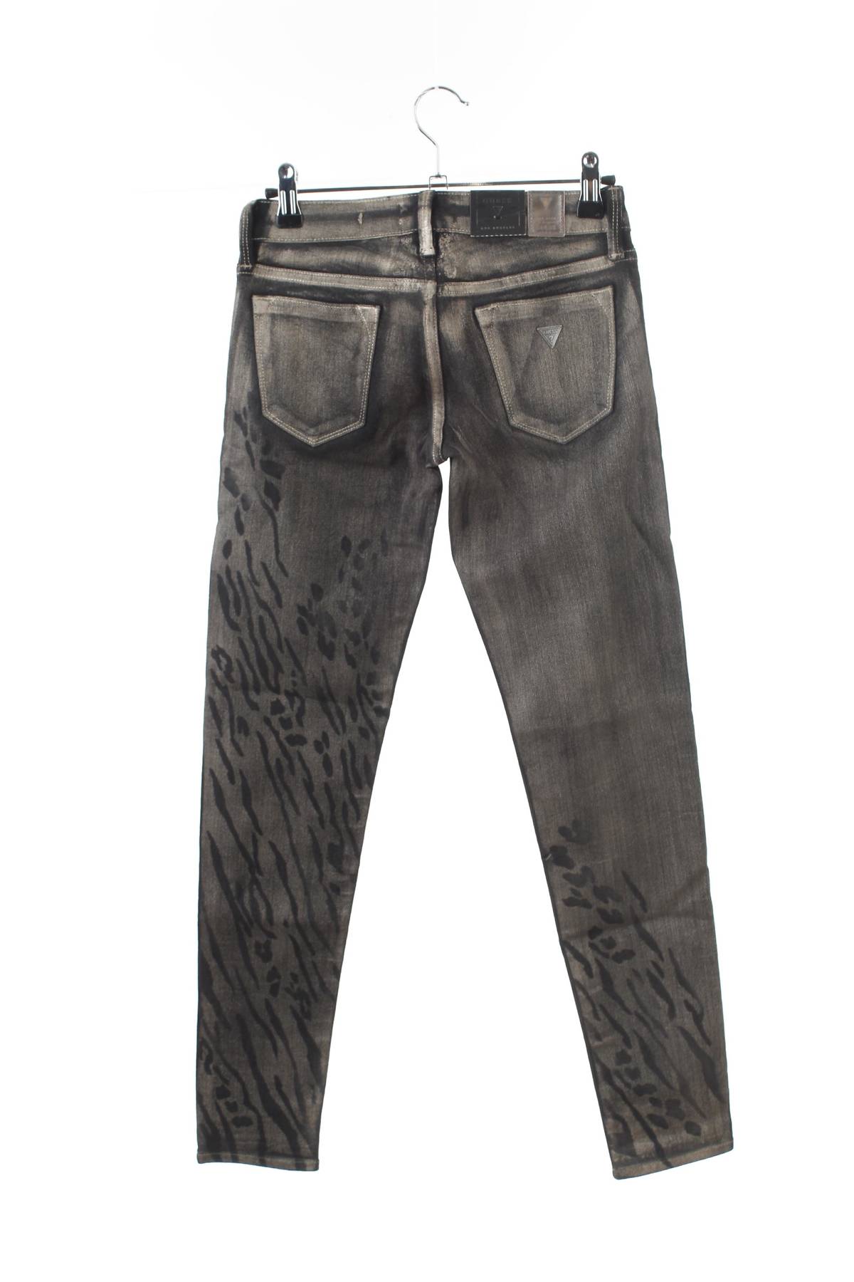 Дамски дънки Guess2 - Contour.bg Дамски дънки Guess2
