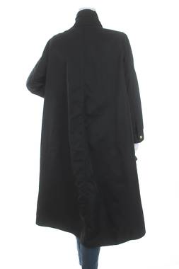 Дамско яке Pinko2