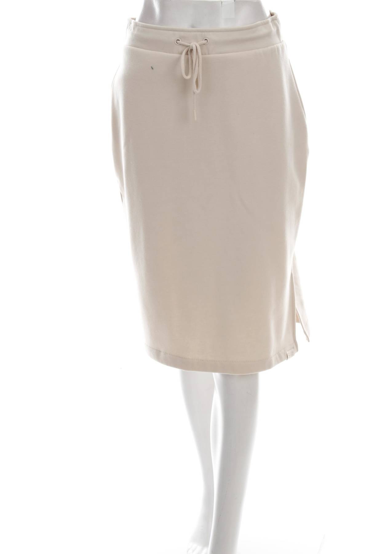 Домашно облекло Etam1