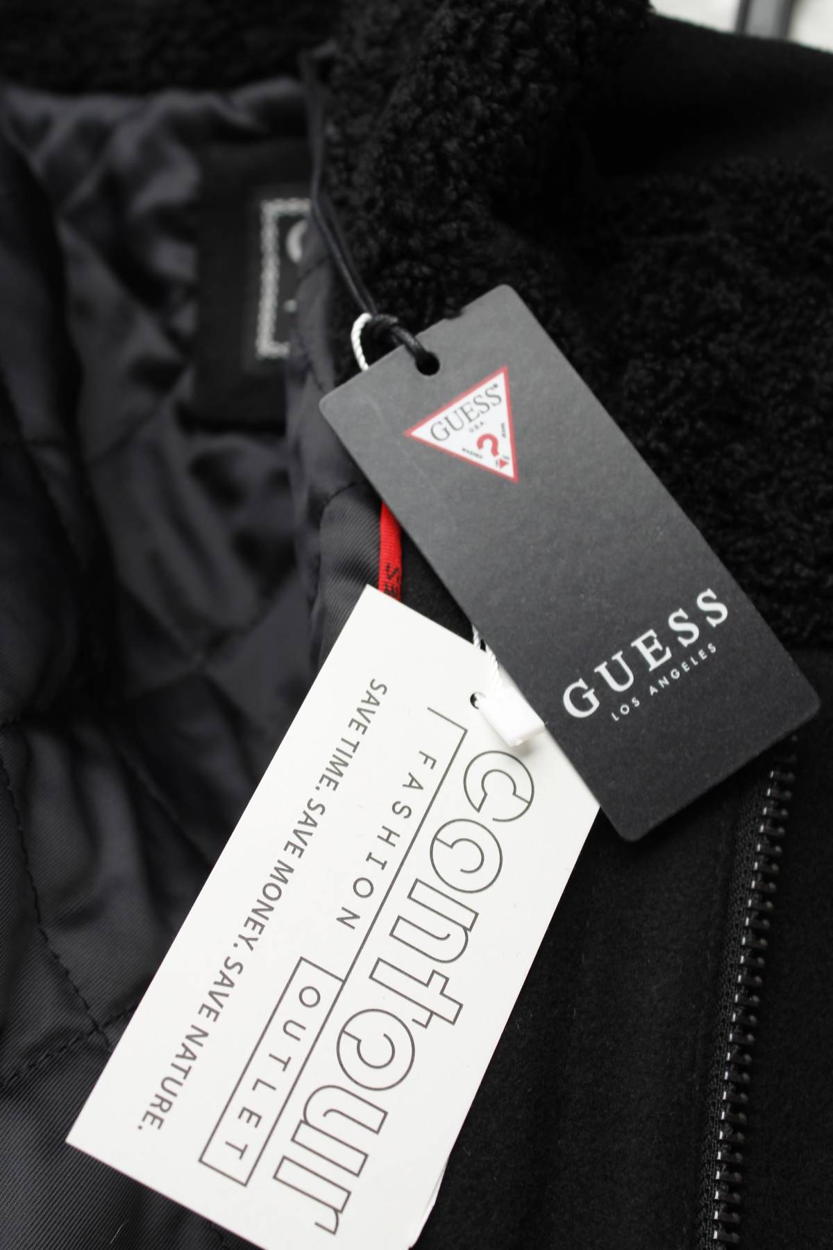Мъжко палто Guess4