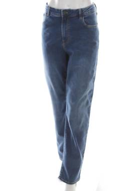 Γυναικεία τζιν C&A1