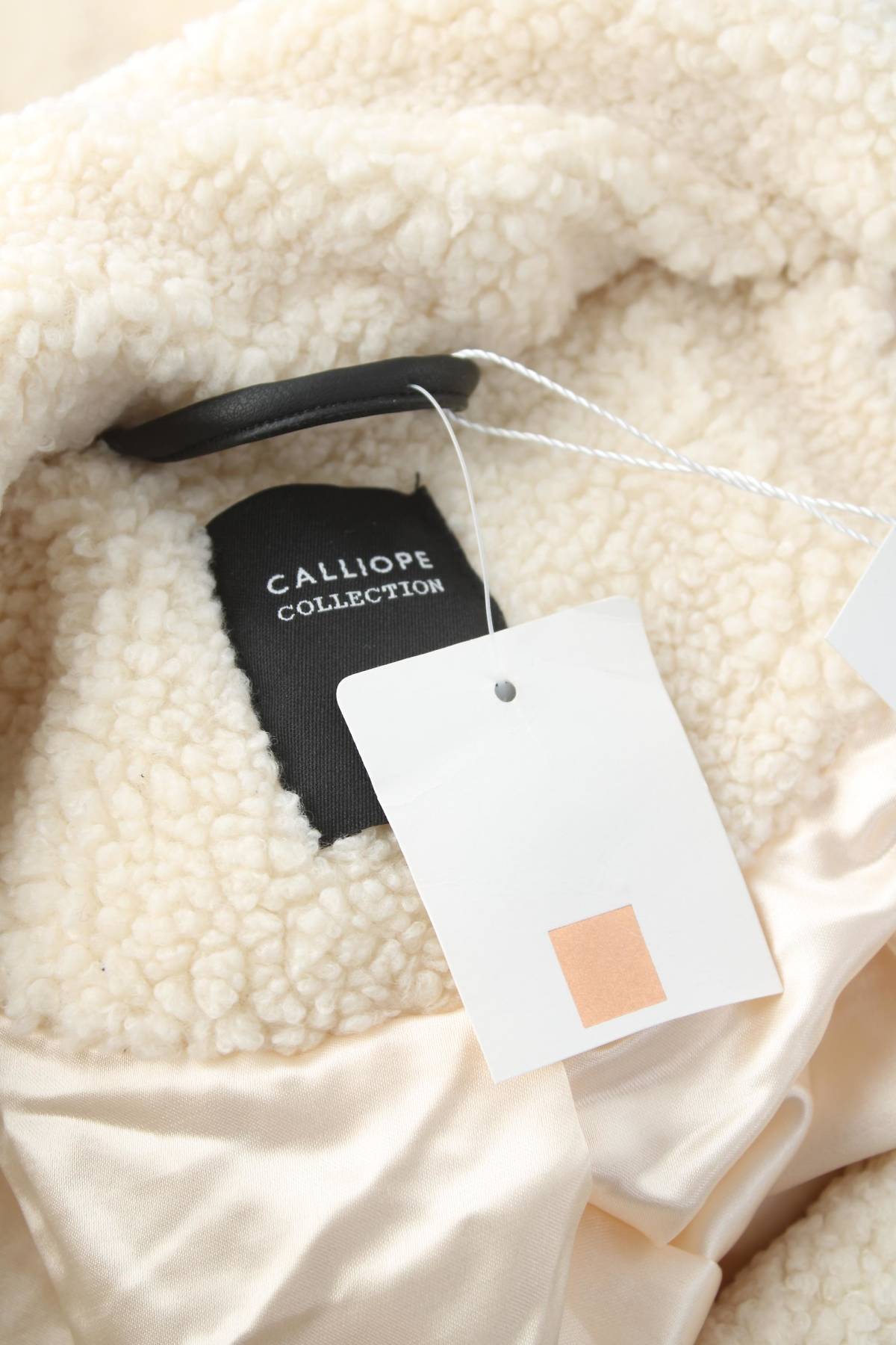 Дамско палто Calliope4