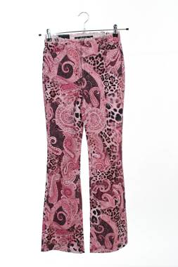 Дамски панталон Guess1