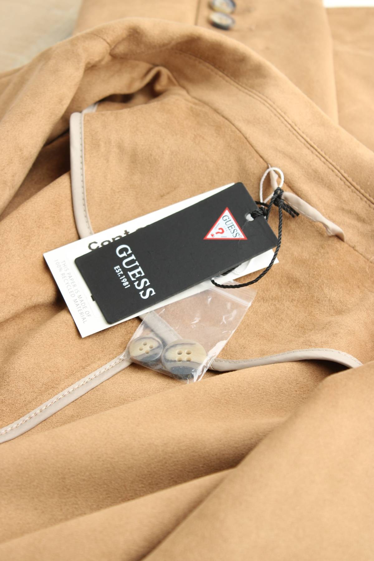 Ανδρικό σακάκι Guess3