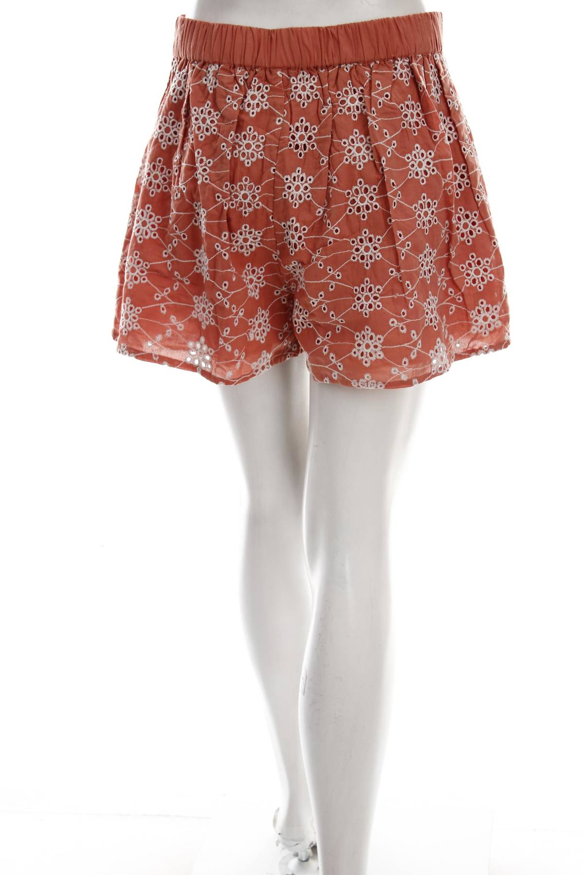 Дамски къс панталон Boohoo2 - Contour.bg Дамски къс панталон Boohoo2
