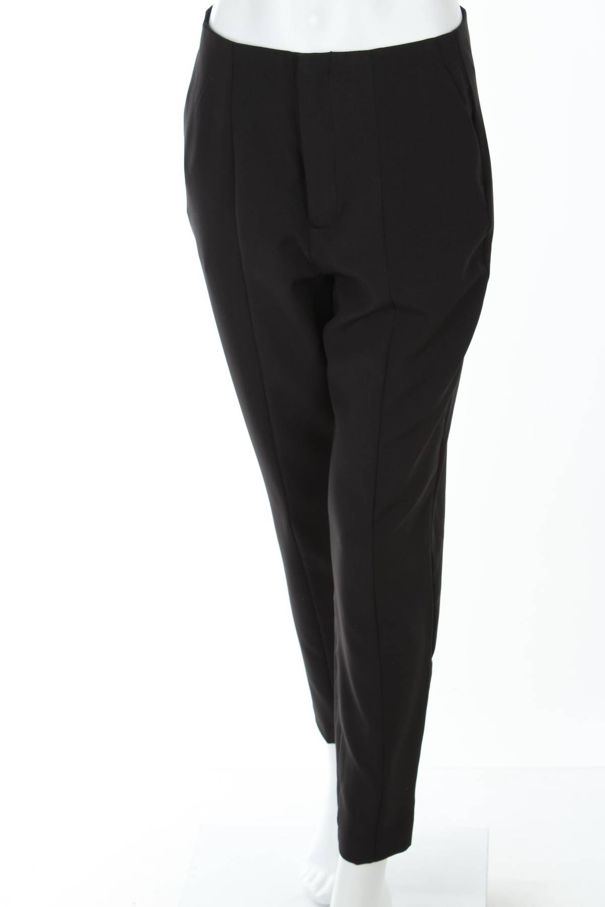 Дамски панталон Calliope1