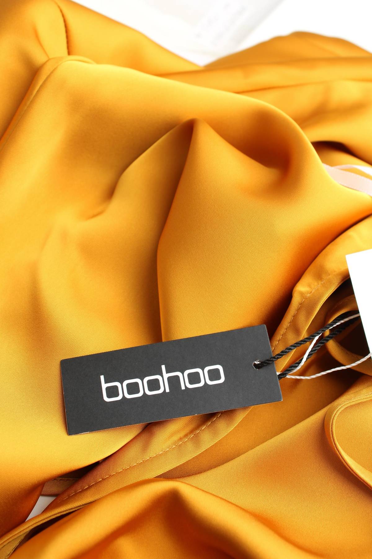 Φορέματα Boohoo3