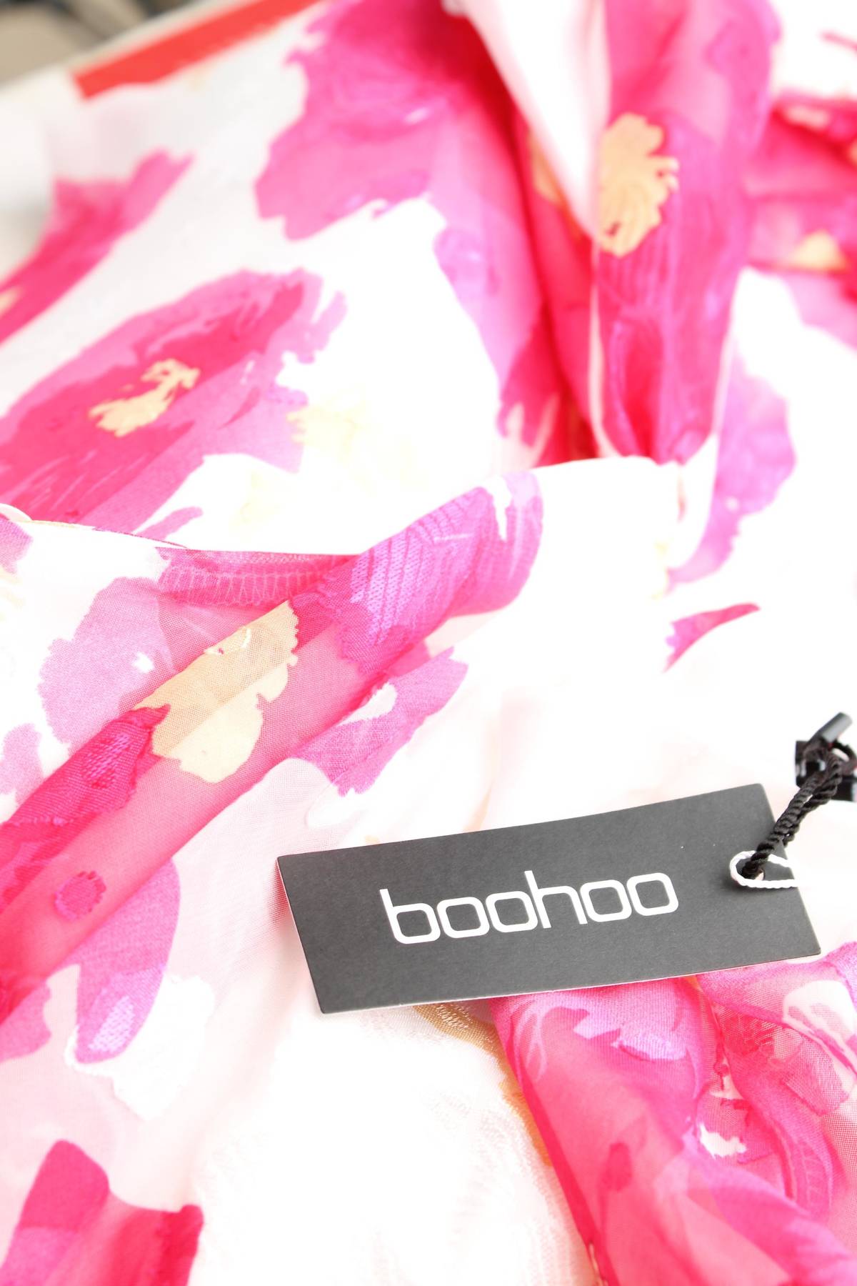 Φορέματα Boohoo3