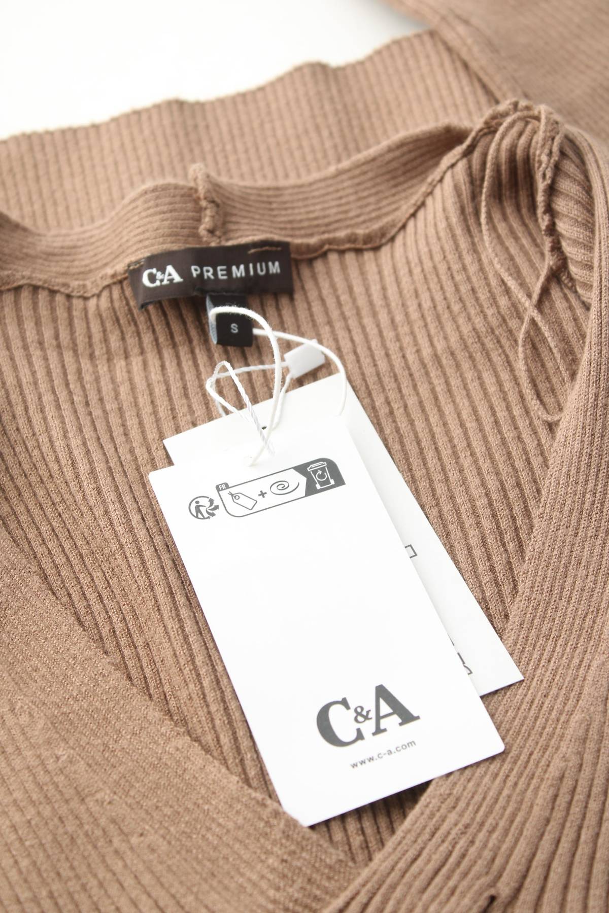 Дамски пуловер C&A3