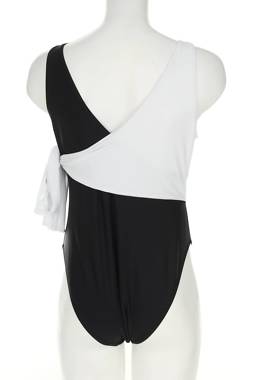 Цял бански Boohoo2 - Contour.bg Цял бански Boohoo2