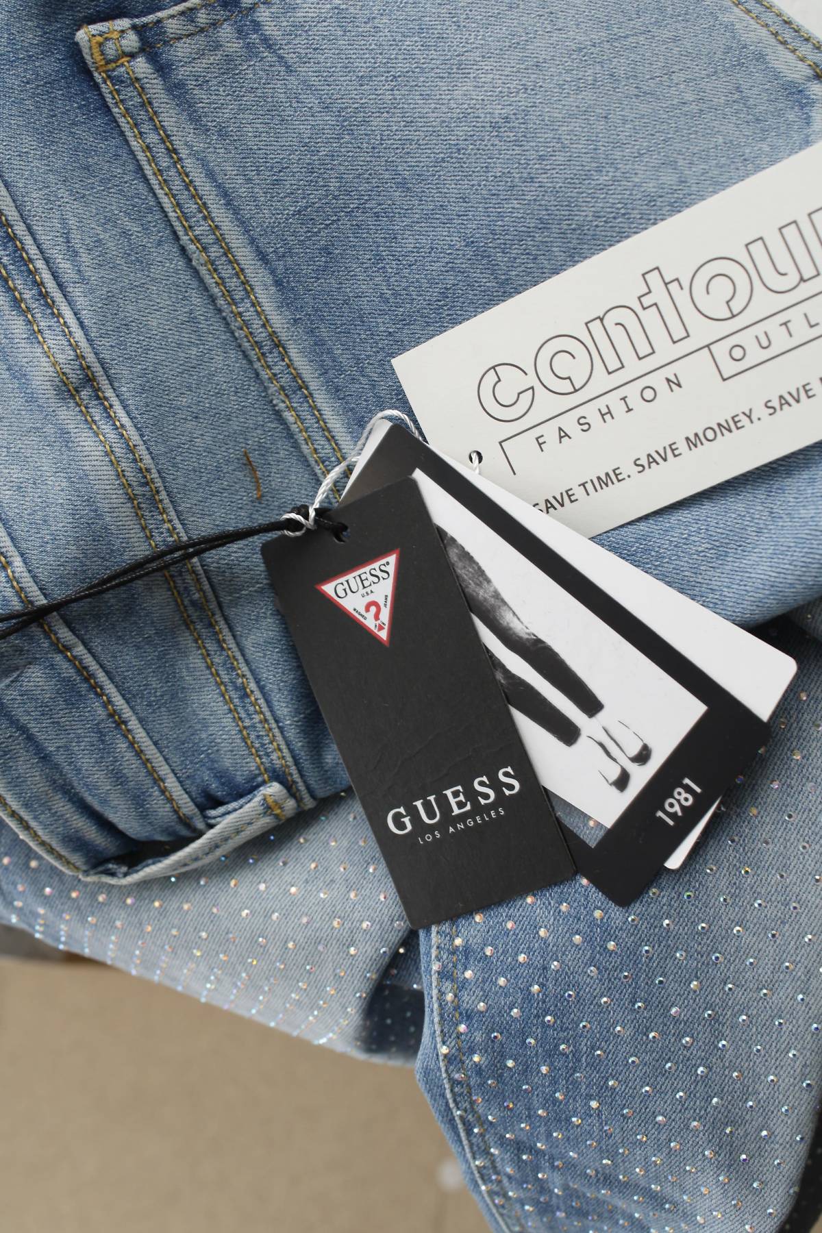 Дамски дънки Guess3 - Contour.bg Дамски дънки Guess3