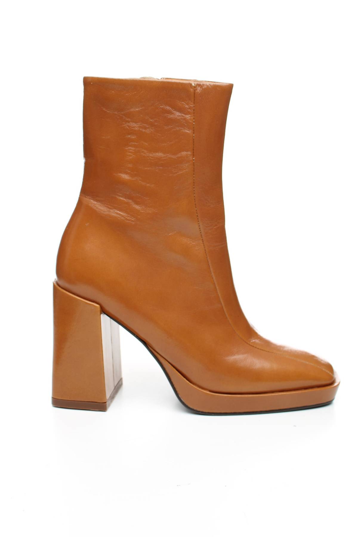 Γυναικεία μποτάκια Jonak Paris1