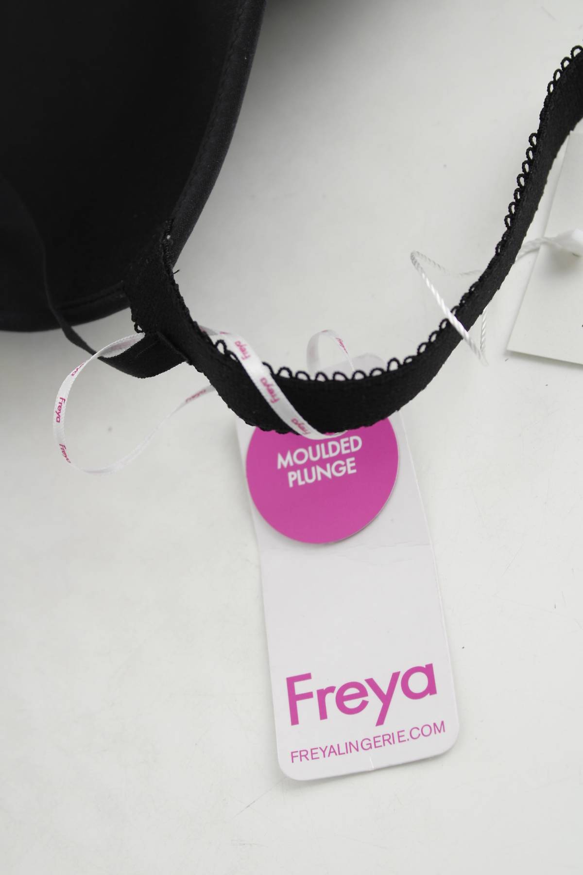 Сутиен Freya3 - Contour.bg Сутиен Freya3