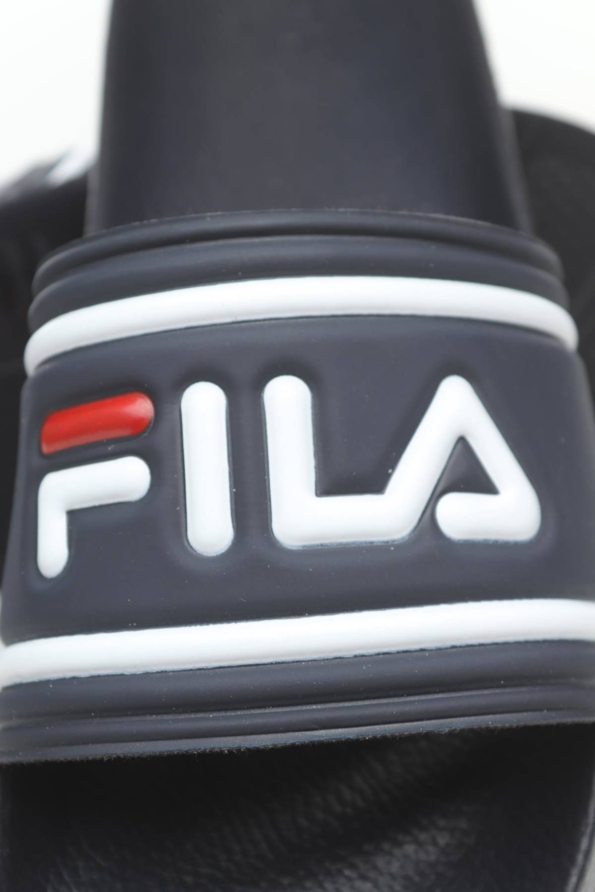 Чехли FILA5 - Contour.bg Чехли FILA5