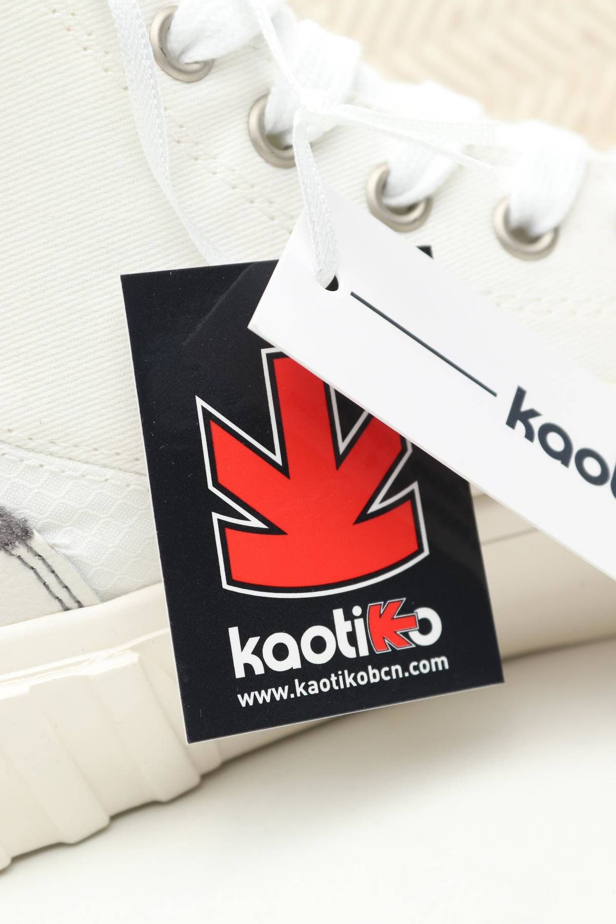 Sneakers Kaotiko5