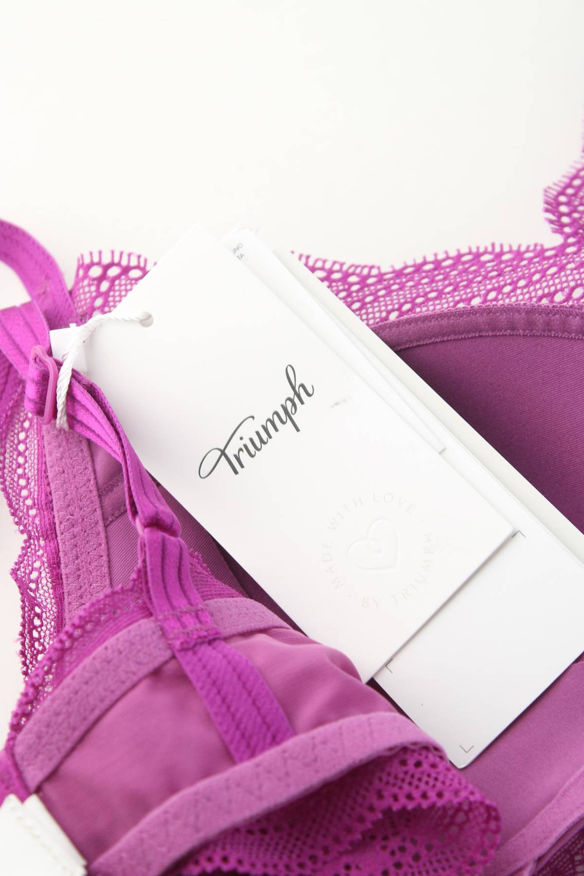 Сутиен Triumph3 - Contour.bg Сутиен Triumph3