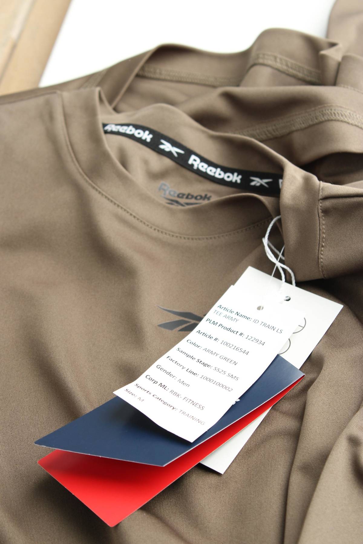 Мъжка спортна блуза Reebok3