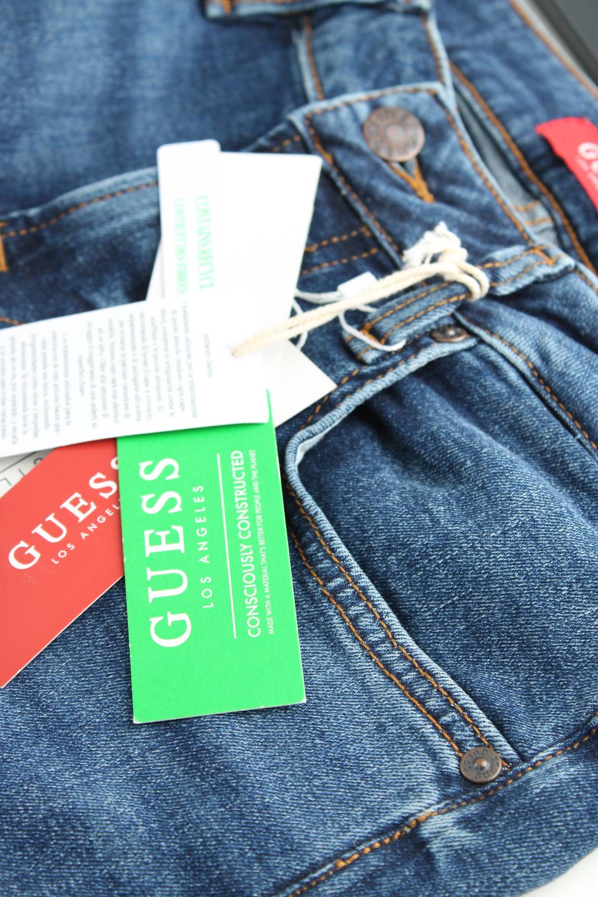 Мъжки дънки Guess3