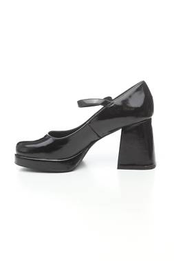 Γυναικεία παπούτσια Steve Madden2