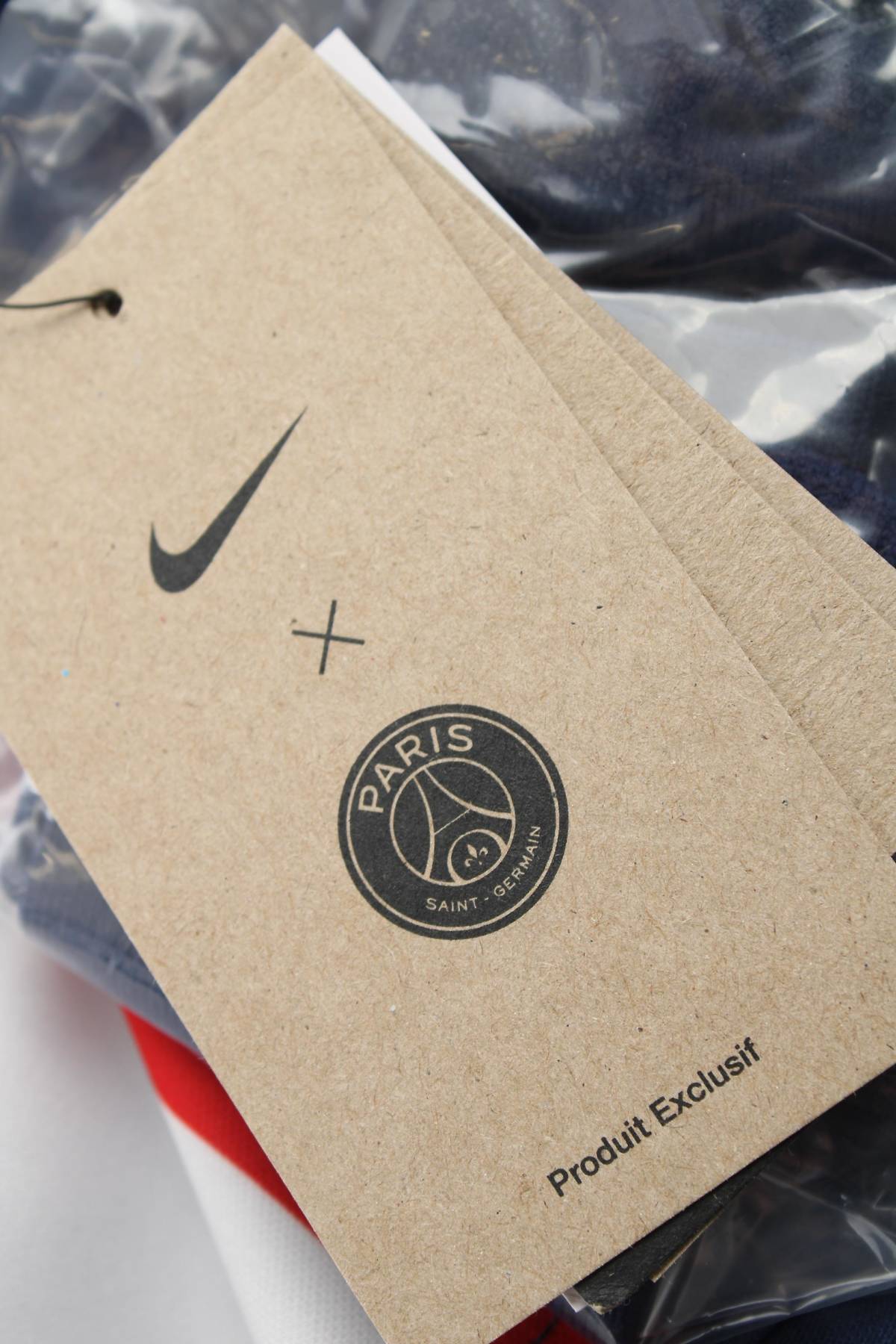 Спортен екип Nike x Paris Saint-Germain4