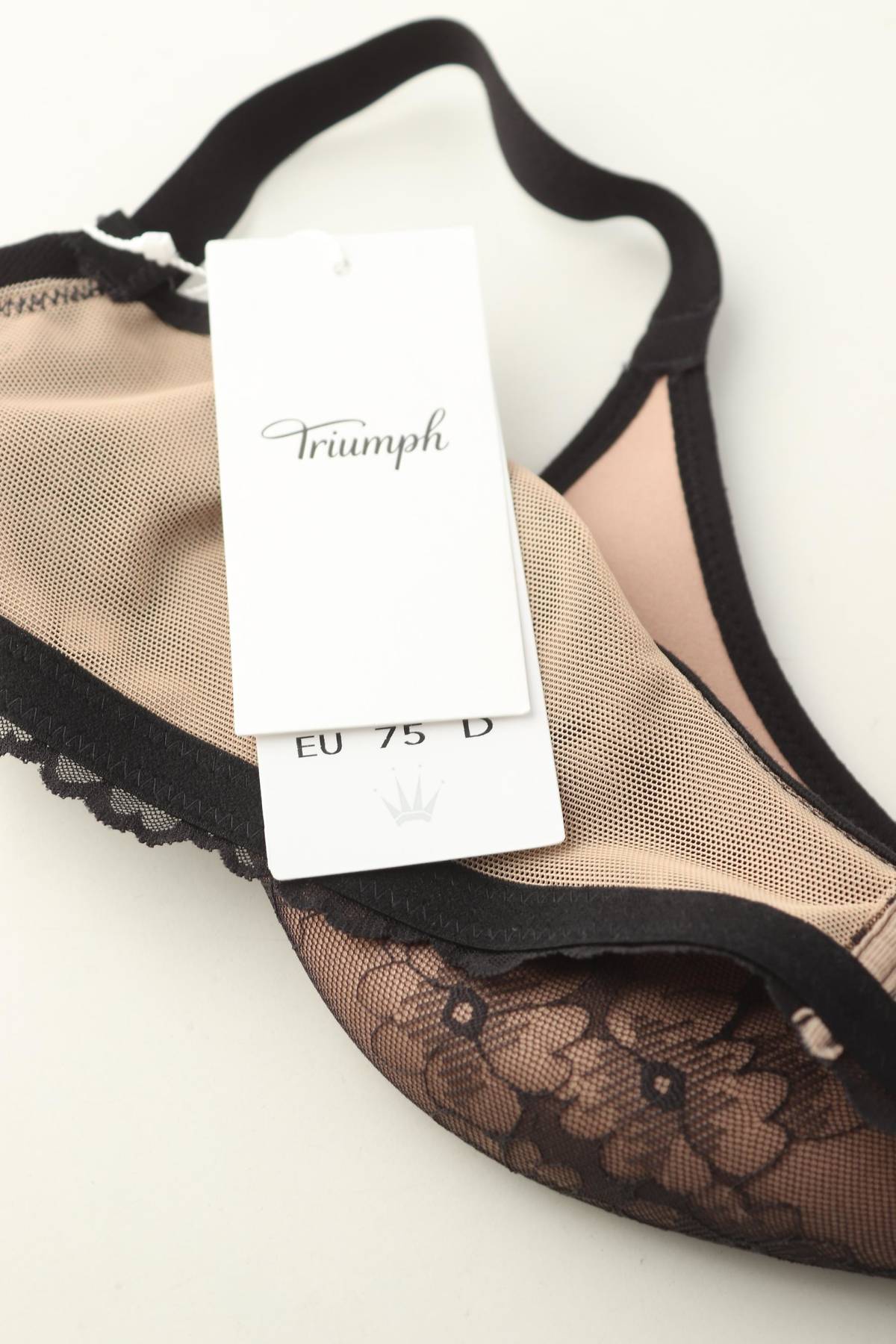 Сутиен Triumph3 - Contour.bg Сутиен Triumph3